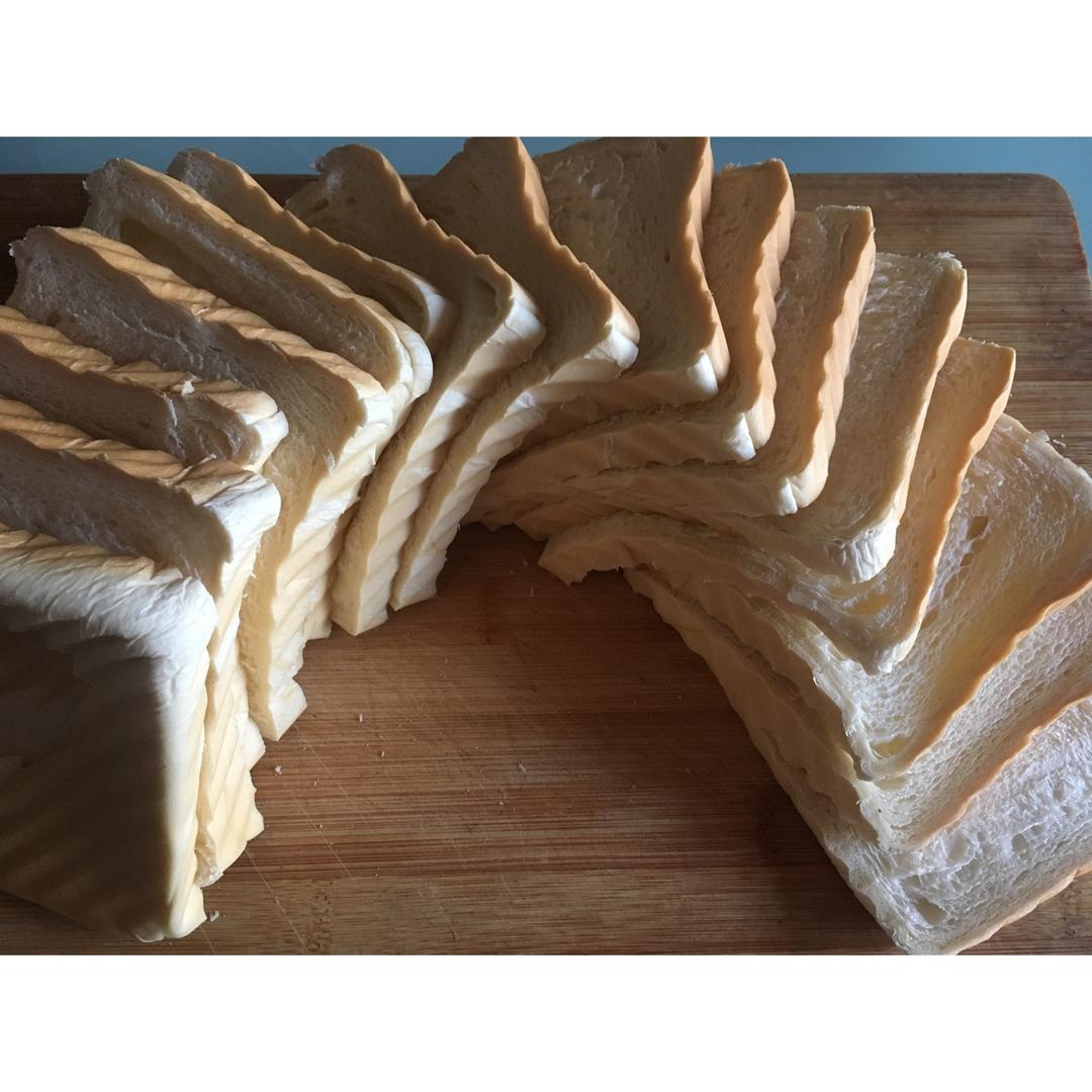 牛奶吐司（附详细步骤图）