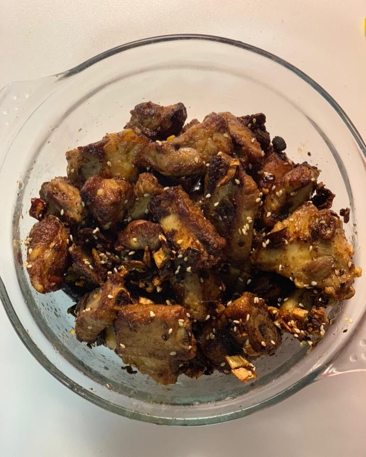 厨师长教你：“风味排骨”的家常做法，味道很赞，先收藏起来
