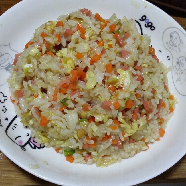 黄金火腿肠蛋炒饭