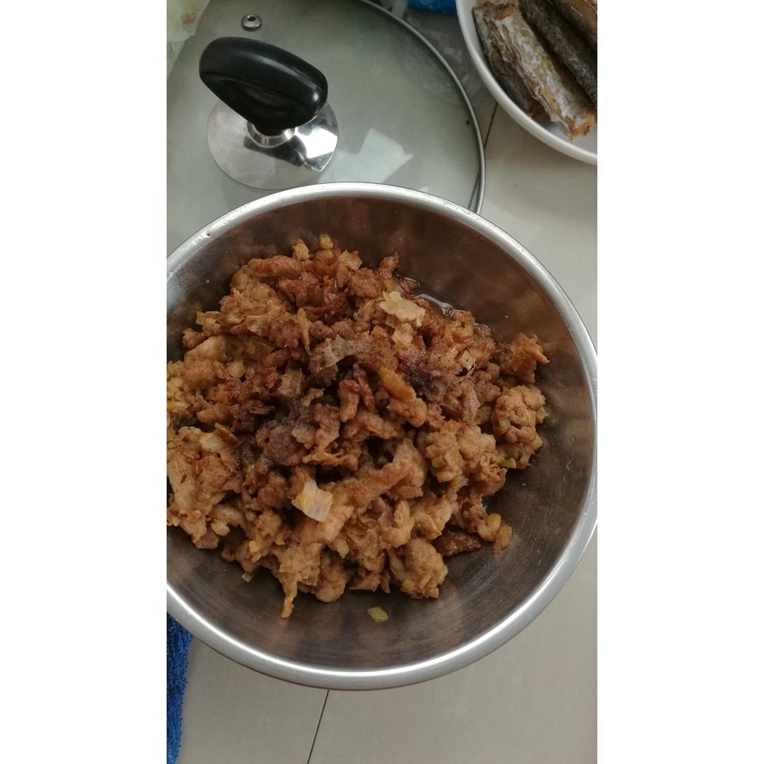 我真的饿了--私房炸酱面