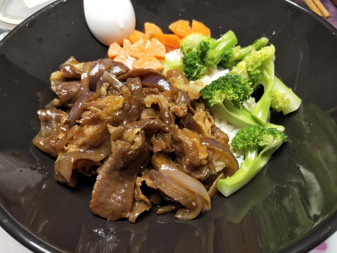 肥牛饭