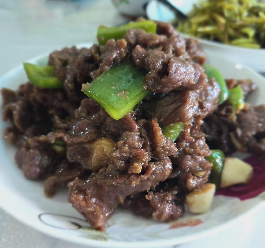 巨好吃的炒牛肉！新手小白易上手！