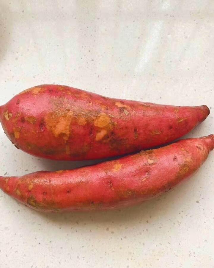 吮指的苹果派