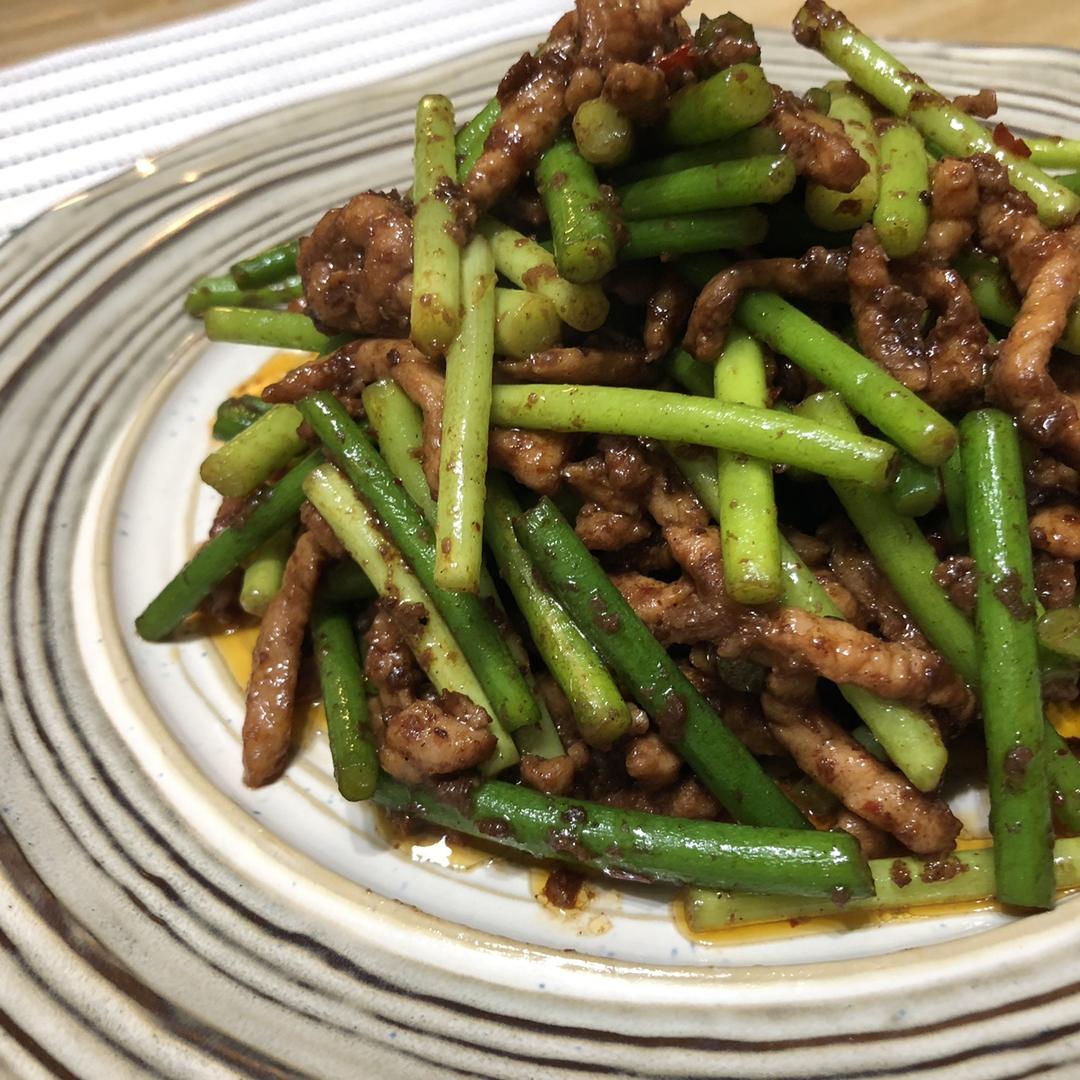 蒜薹炒肉丝