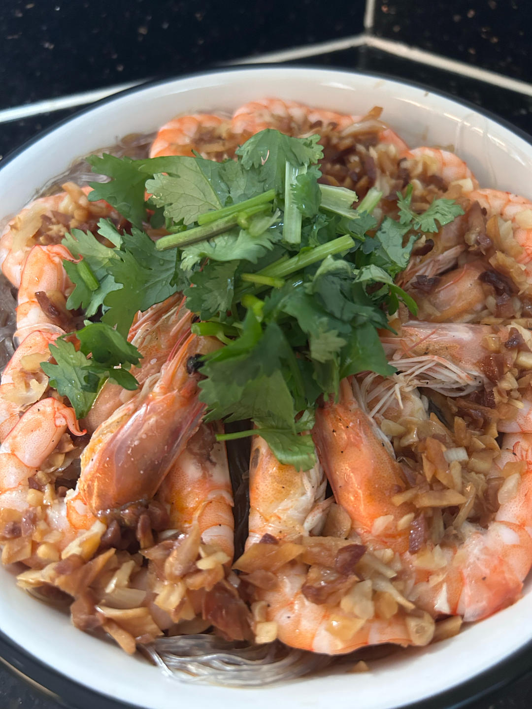 金银蒜粉丝蒸虾