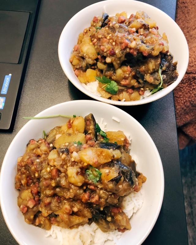 超好吃的东北土豆炖茄子