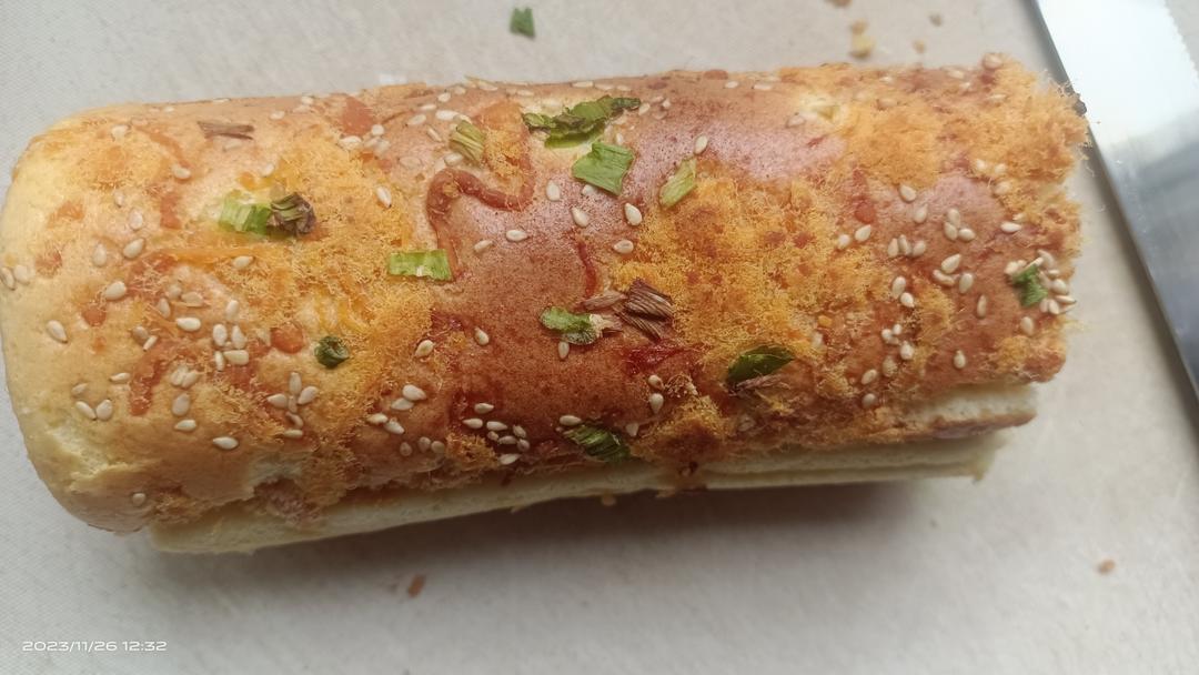 香葱海苔肉松芝麻蛋糕卷