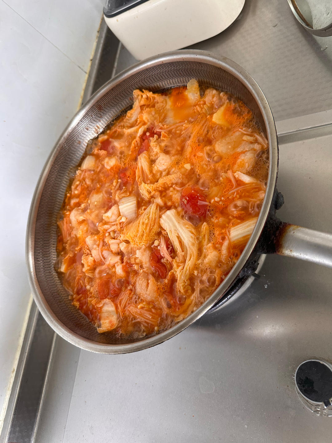 番茄汤汁巴沙鱼片