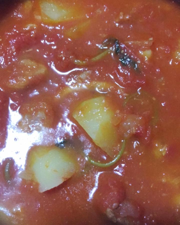 老丁的私房菜-番茄牛腩煲