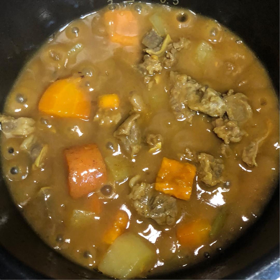 咖喱土豆红薯炖牛腩 电饭煲版