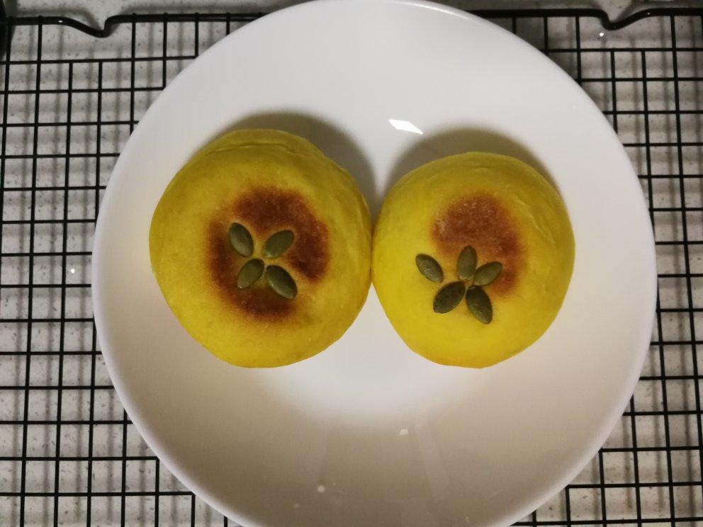 南瓜红豆包