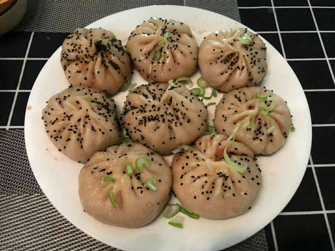 猪肉生煎包