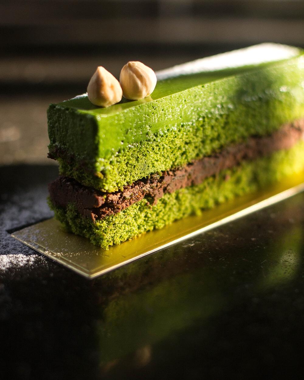 天际Yamanoha—香缇巧克力配抹茶慕斯蛋糕<熊谷裕子>