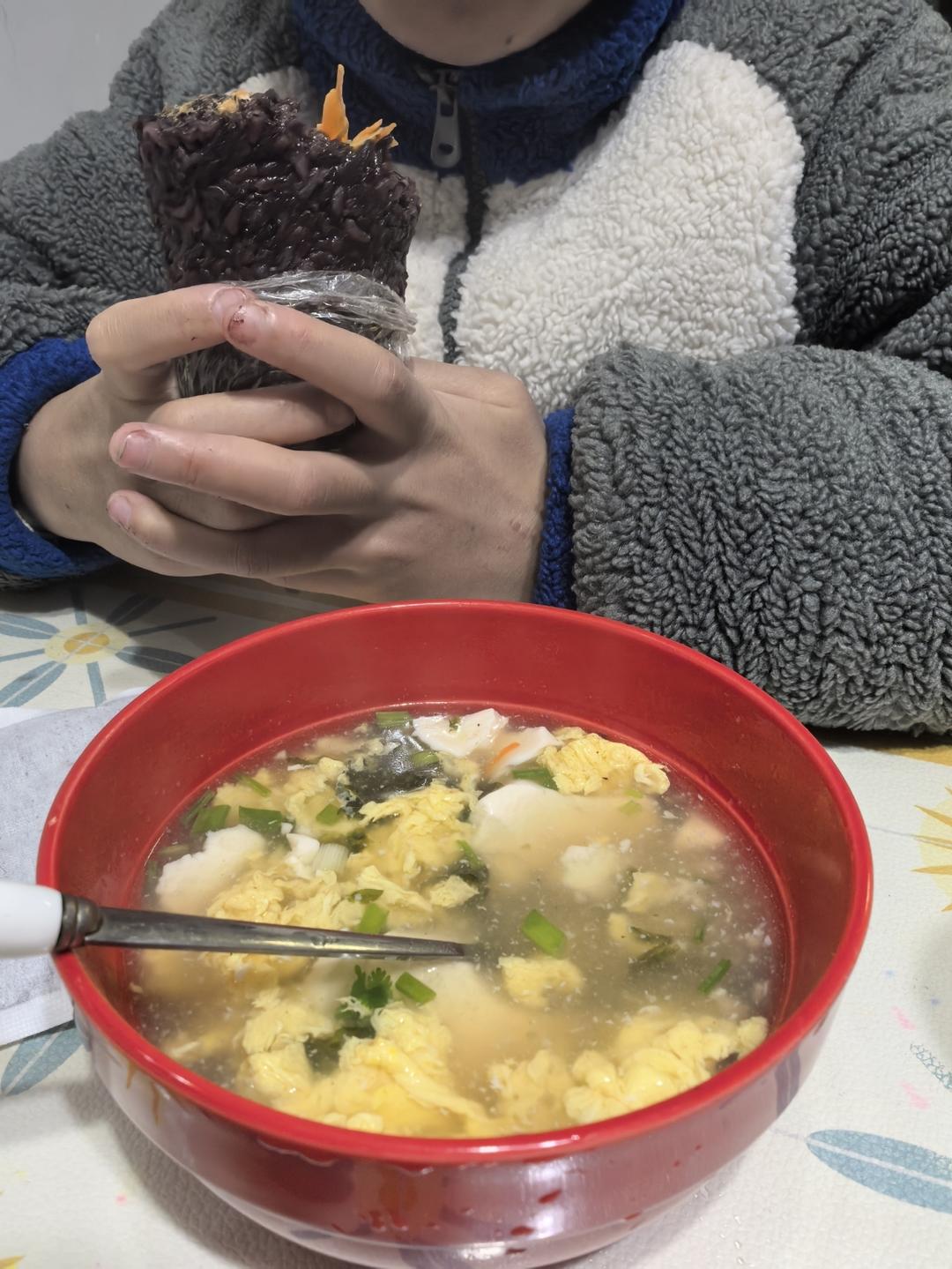 小朋友早餐：紫米饭团+懒人版豆腐脑