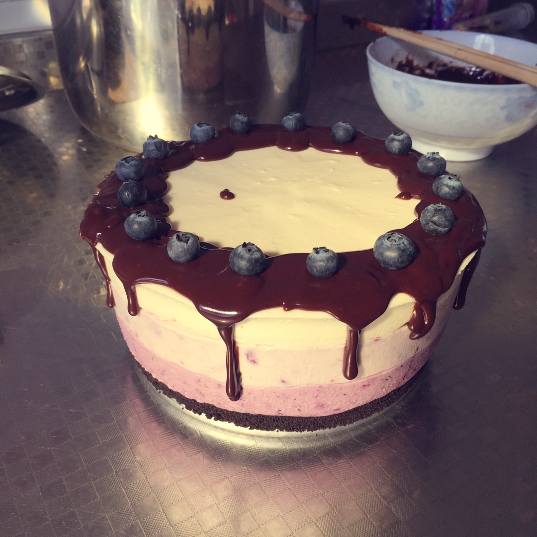 渐变蓝莓冻芝士蛋糕（免烤）