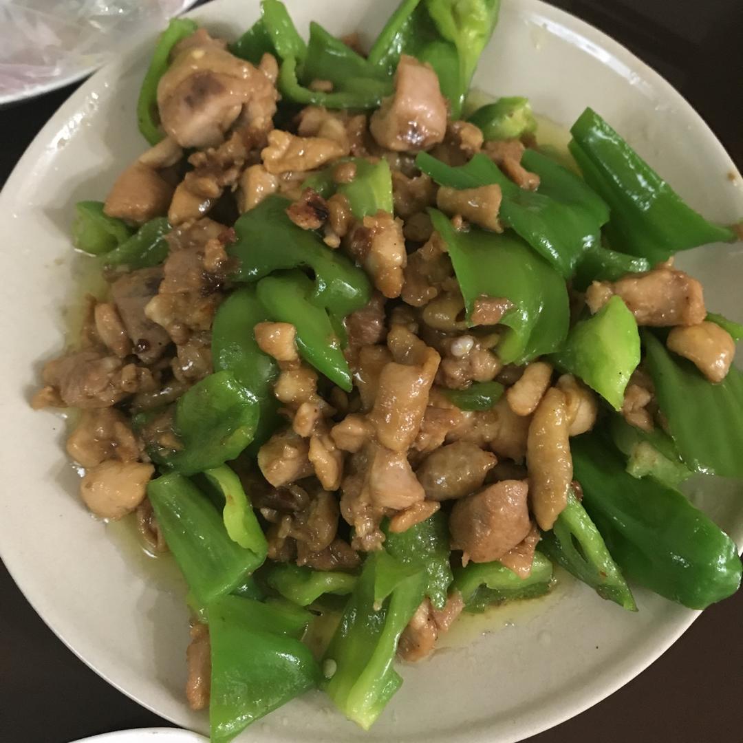 青椒炒鸡腿肉（大厨级别）