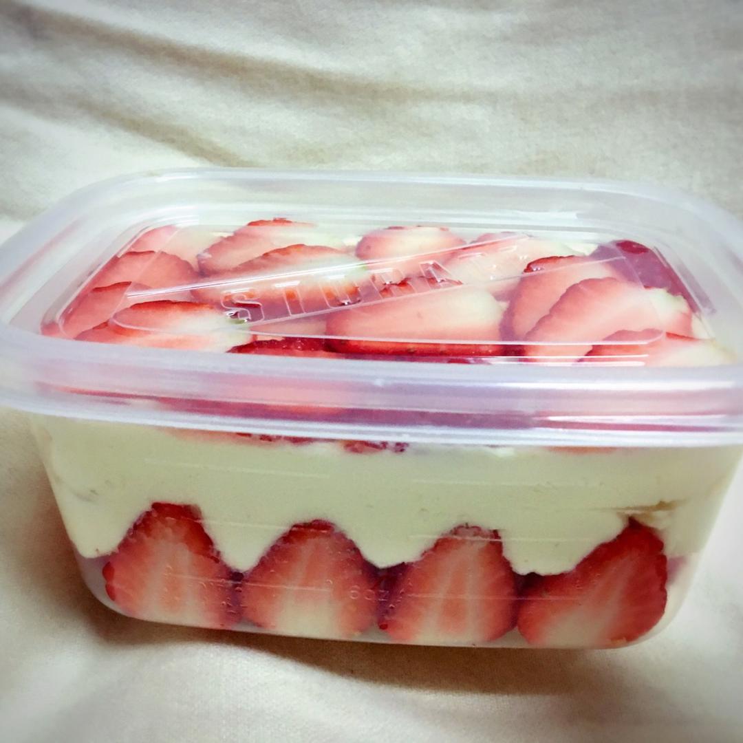 简单快手的便当饭盒水果盒子蛋糕