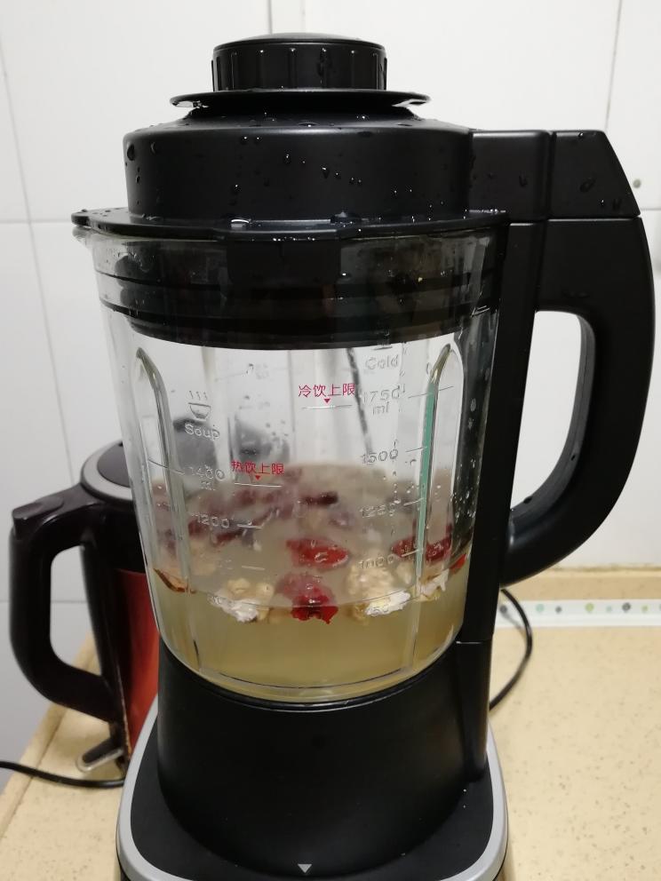 红豆红枣小米大米黎麦米糊的做法