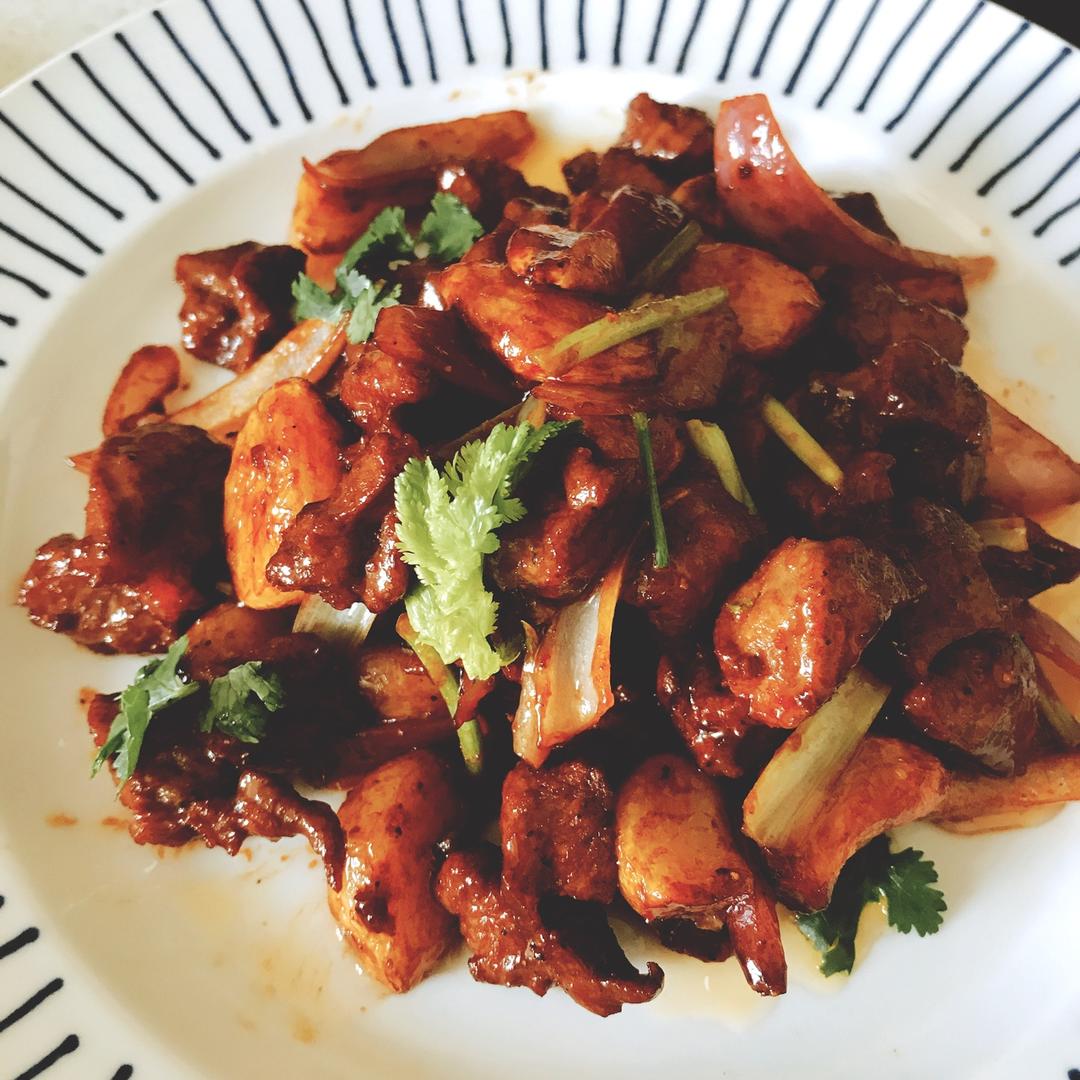 黑蒜子牛肉粒