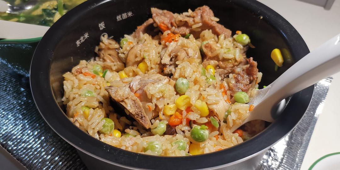 电饭锅版排骨焖饭