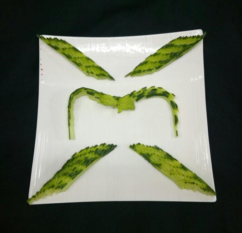 6617_zx06尘埃落定做过花刀黄瓜#晚餐612018年6月