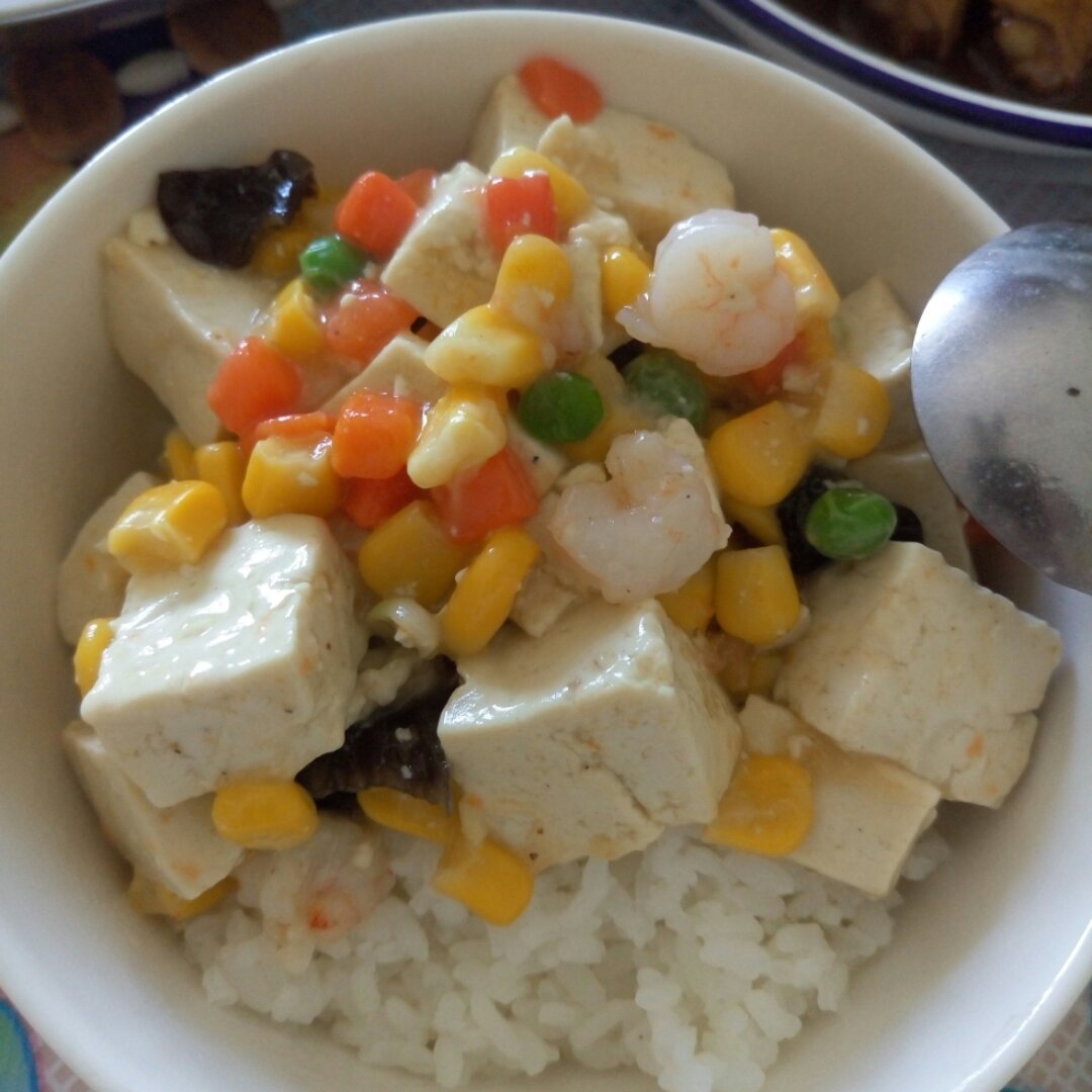 虾仁豆腐煲