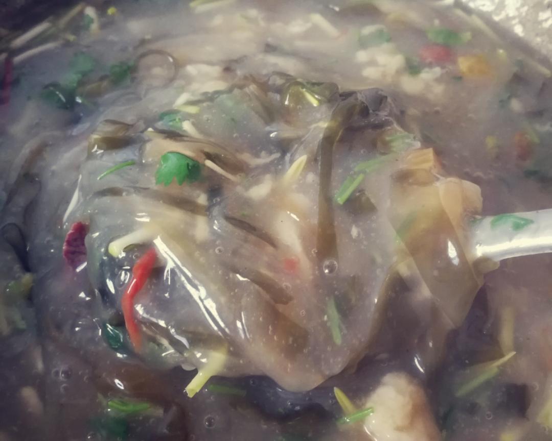 超级好吃传统手洗面筋旮瘩汤