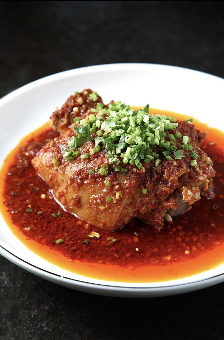 罗生堂做的家宴:眉州东坡肘子