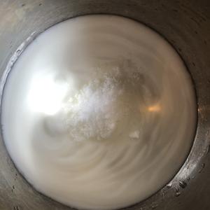 酸奶蛋卷的做法 步骤1