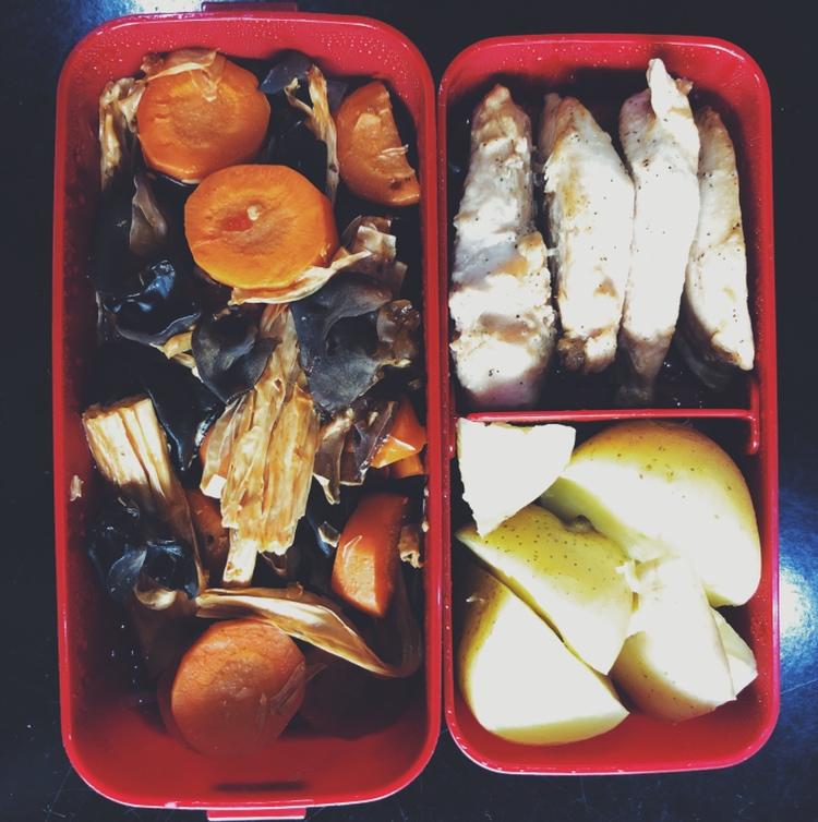 脆嫩可口，开胃下饭的素炒腐竹