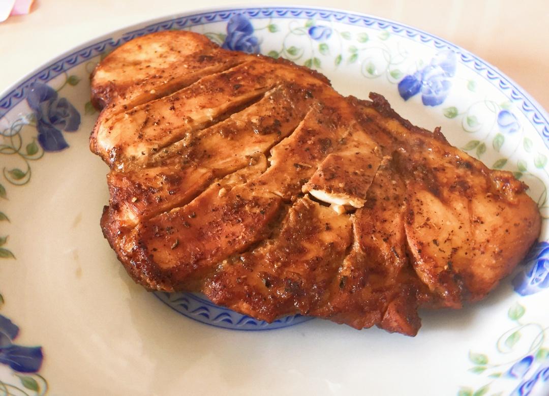 无油香烤鸡胸肉