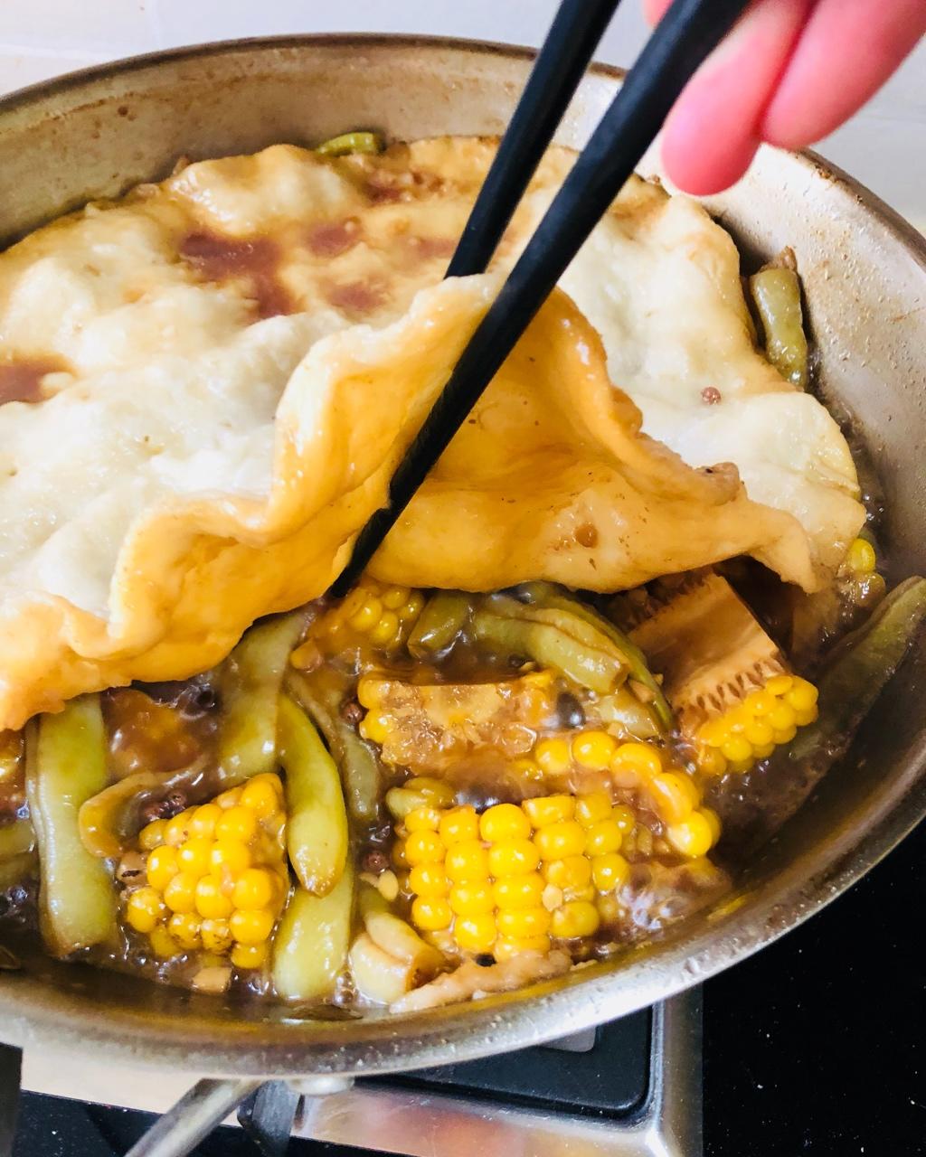 东北铁锅烀饼(菜饼一锅出)