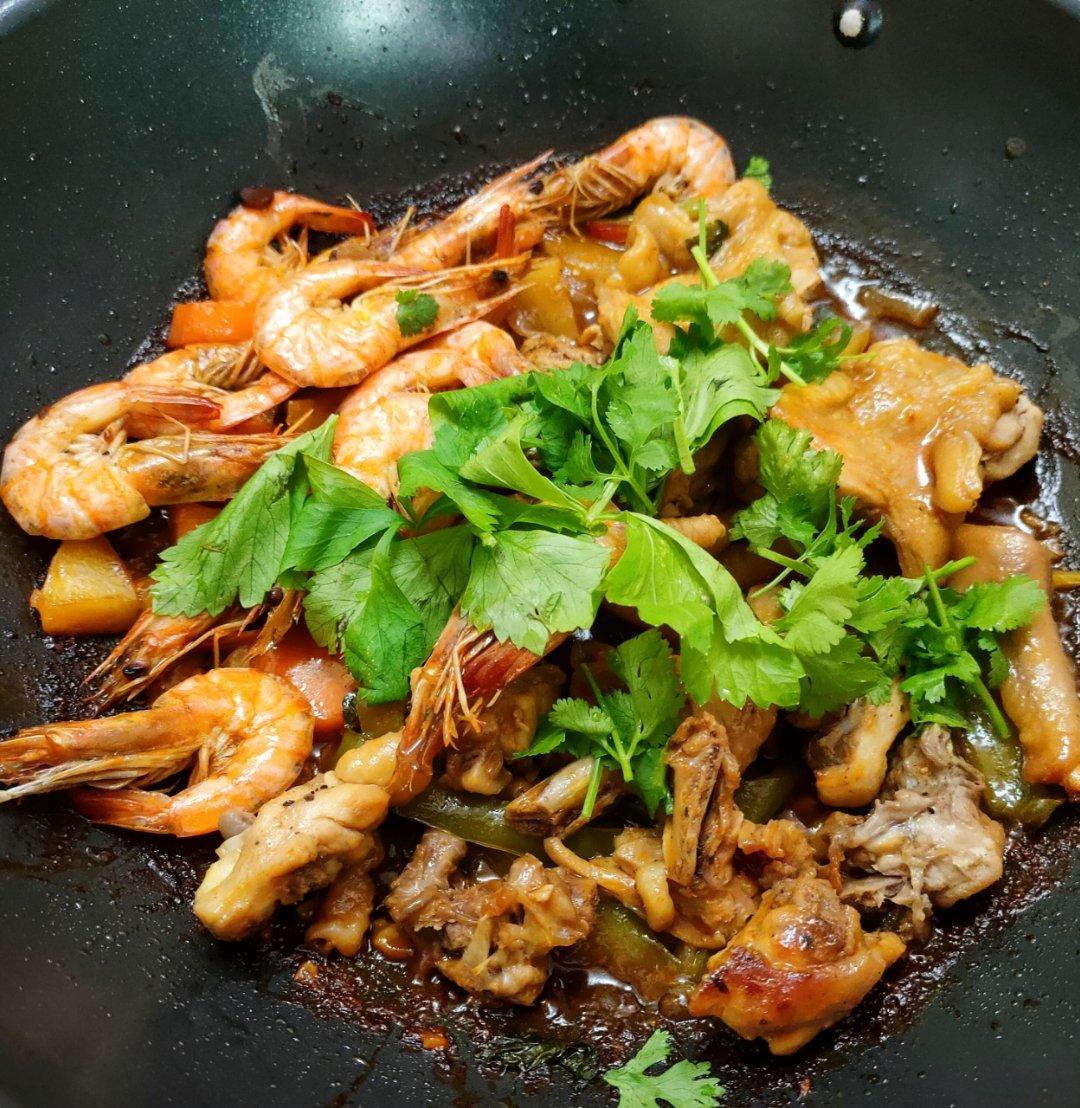 家常版三汁鸡翅焖锅