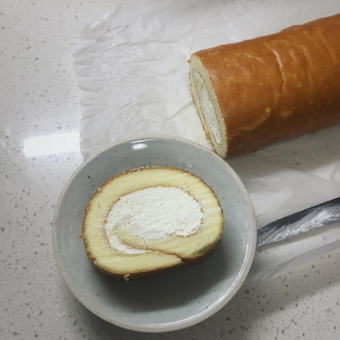 【视频食谱】原味基础蛋糕卷