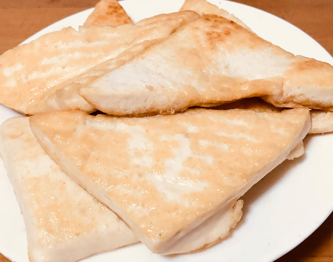 油煎豆腐+泰式甜辣酱