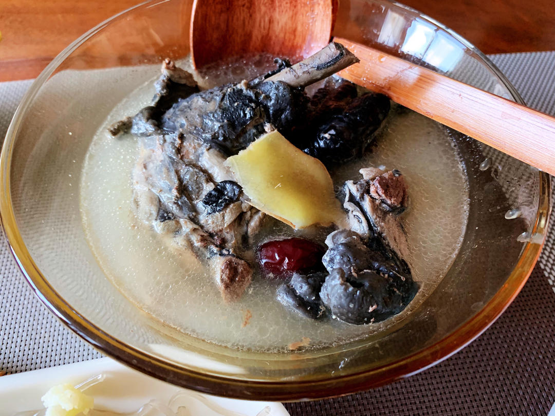莲藕排骨汤【8月北鼎珐琅铸铁锅食谱】