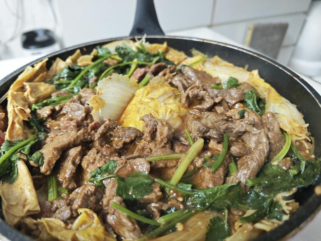 牛肉腐竹番茄煲