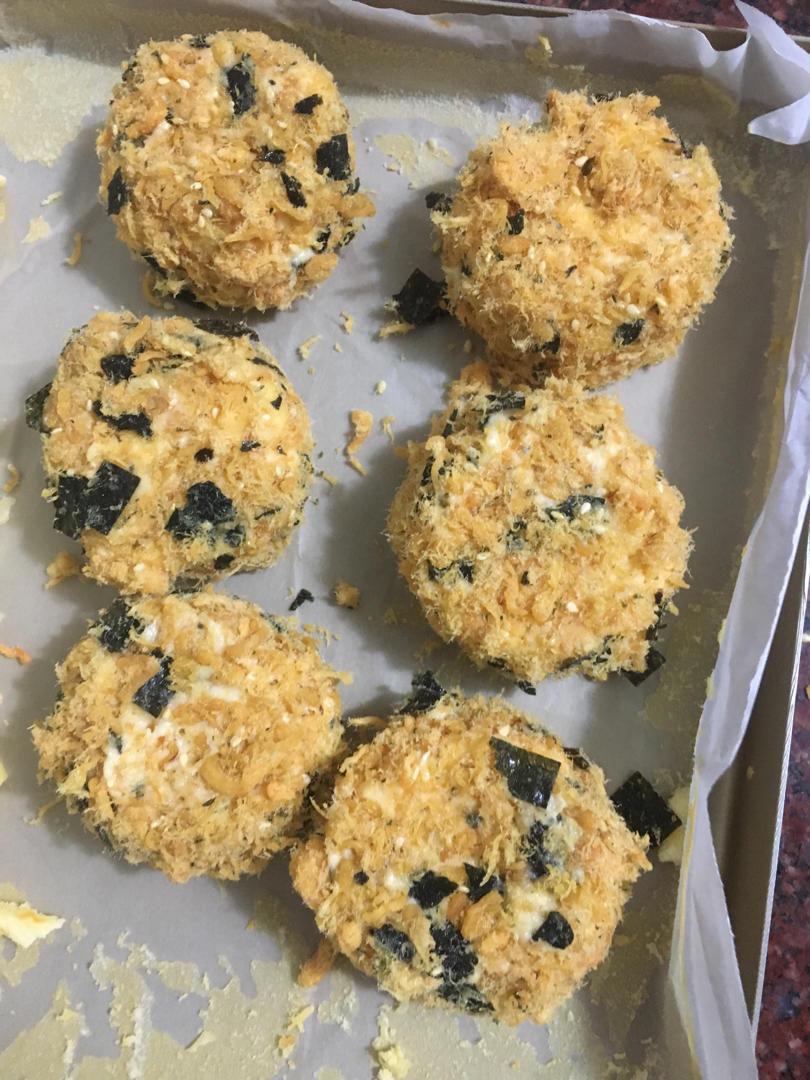 美味海苔肉松小贝
