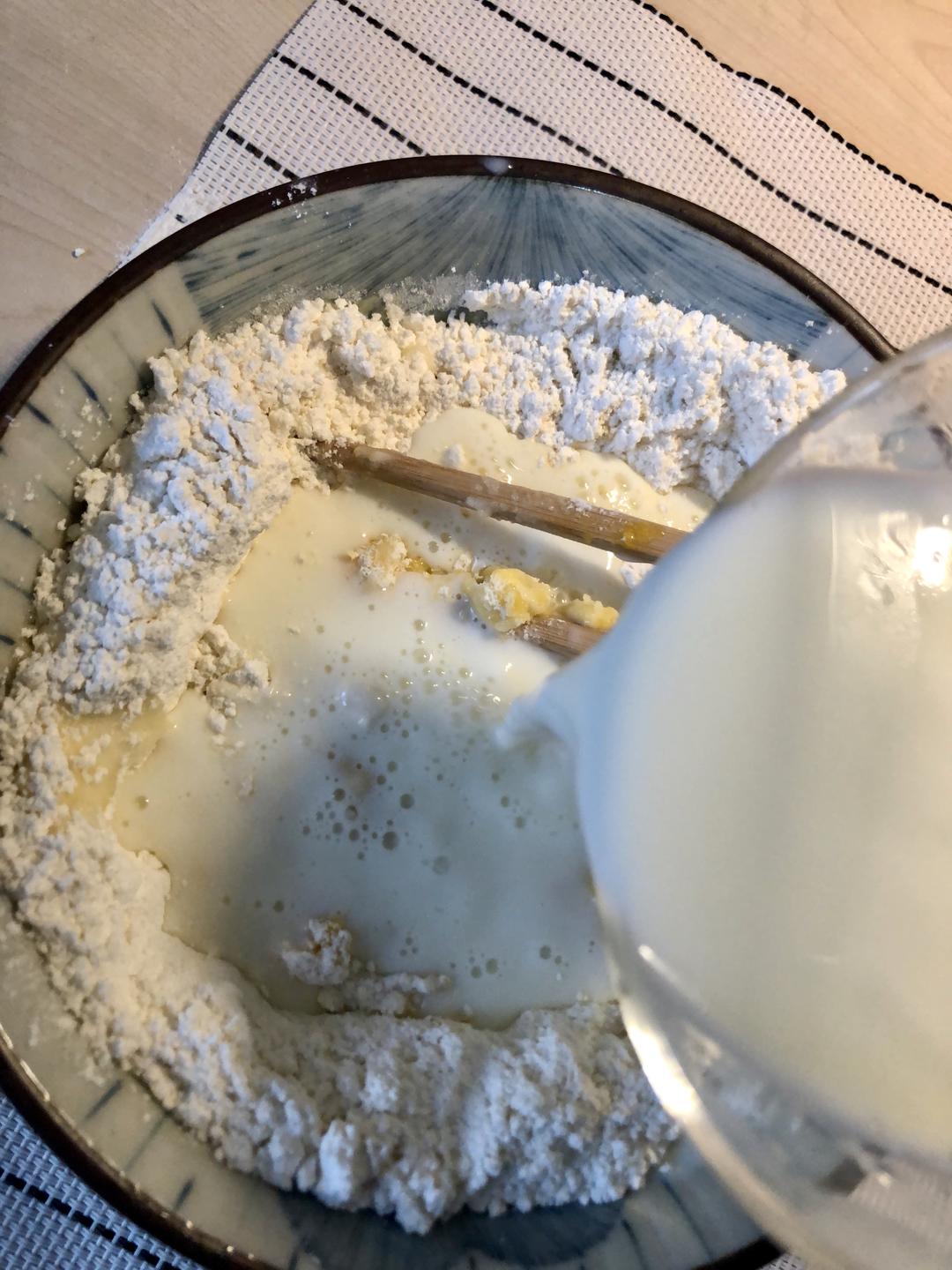 纯奶手撕吐司的做法 步骤1