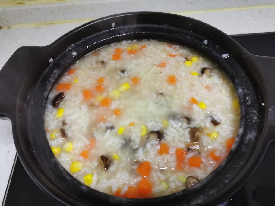 玉米胡萝卜香菇粥