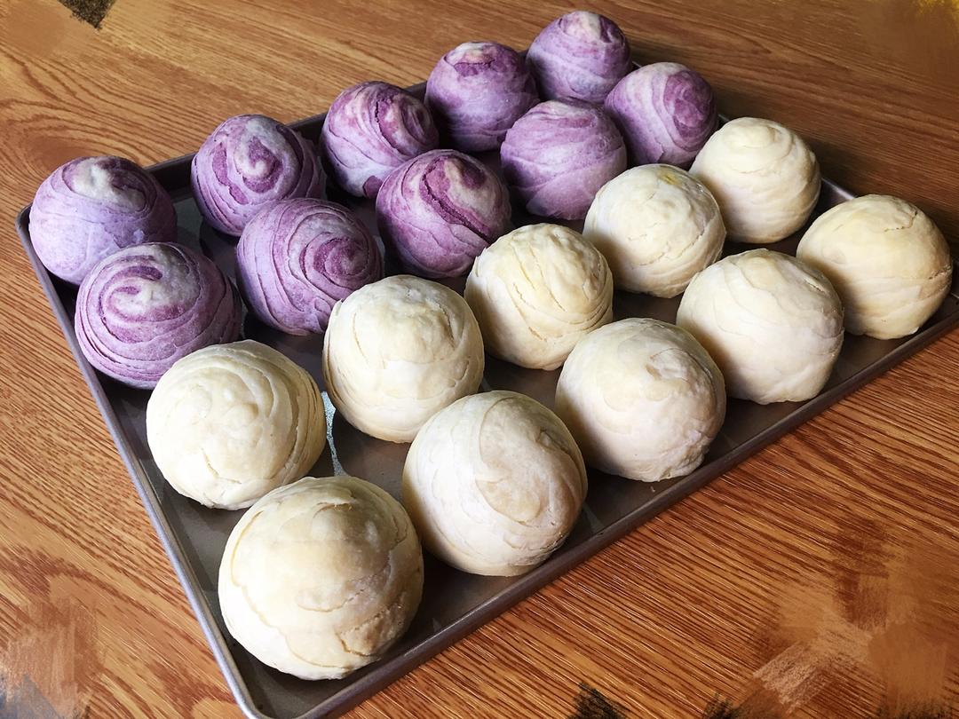 心有所“薯”的蛋黄酥