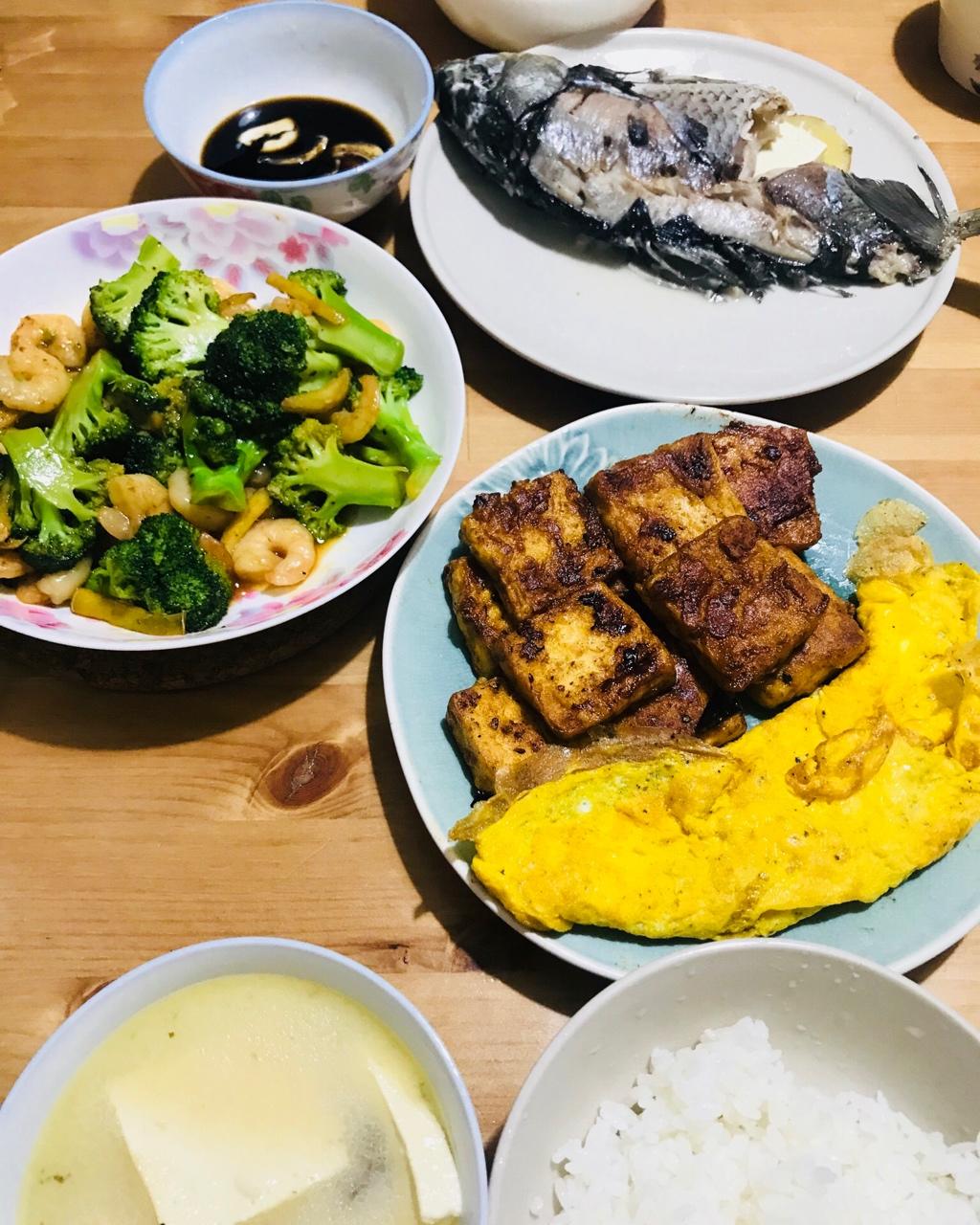 把酒祝东风