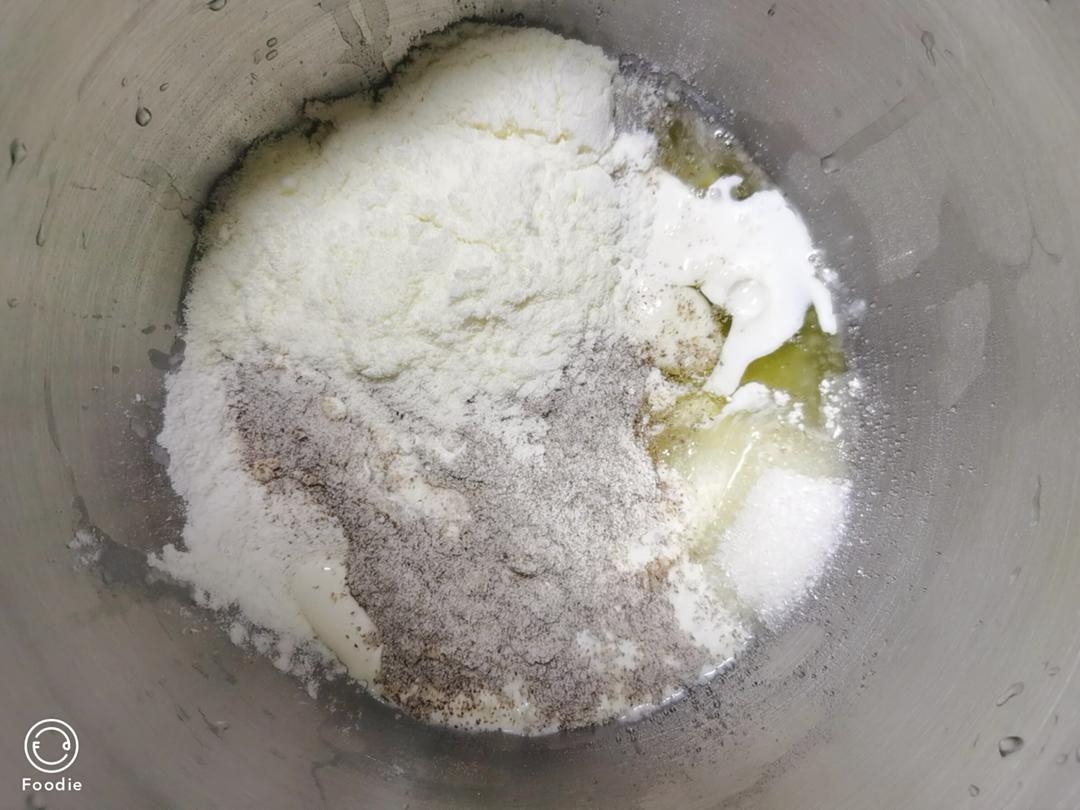 纯奶手撕吐司的做法 步骤1