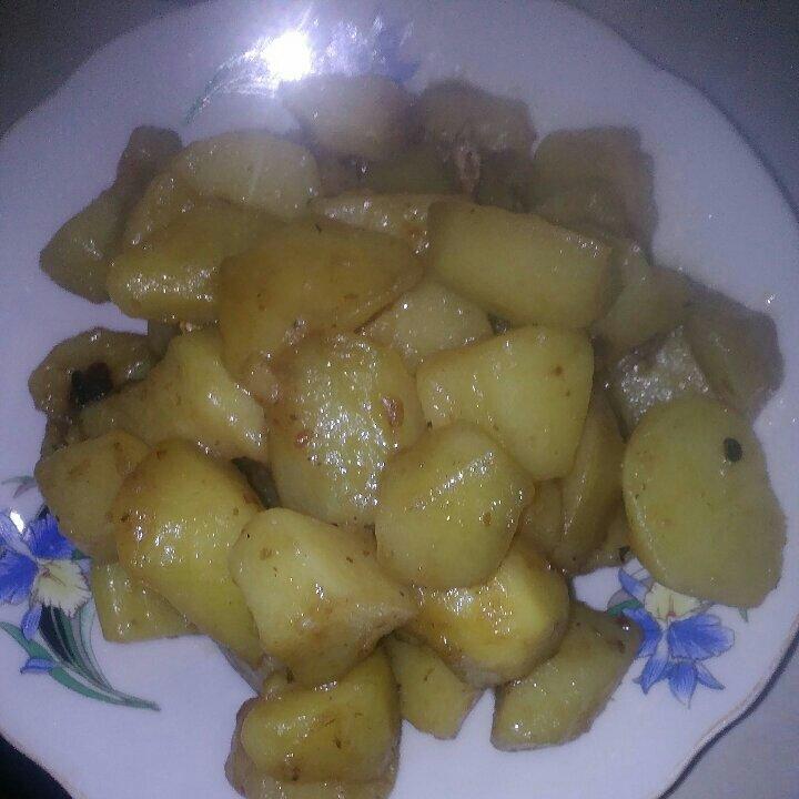 红烧土豆块