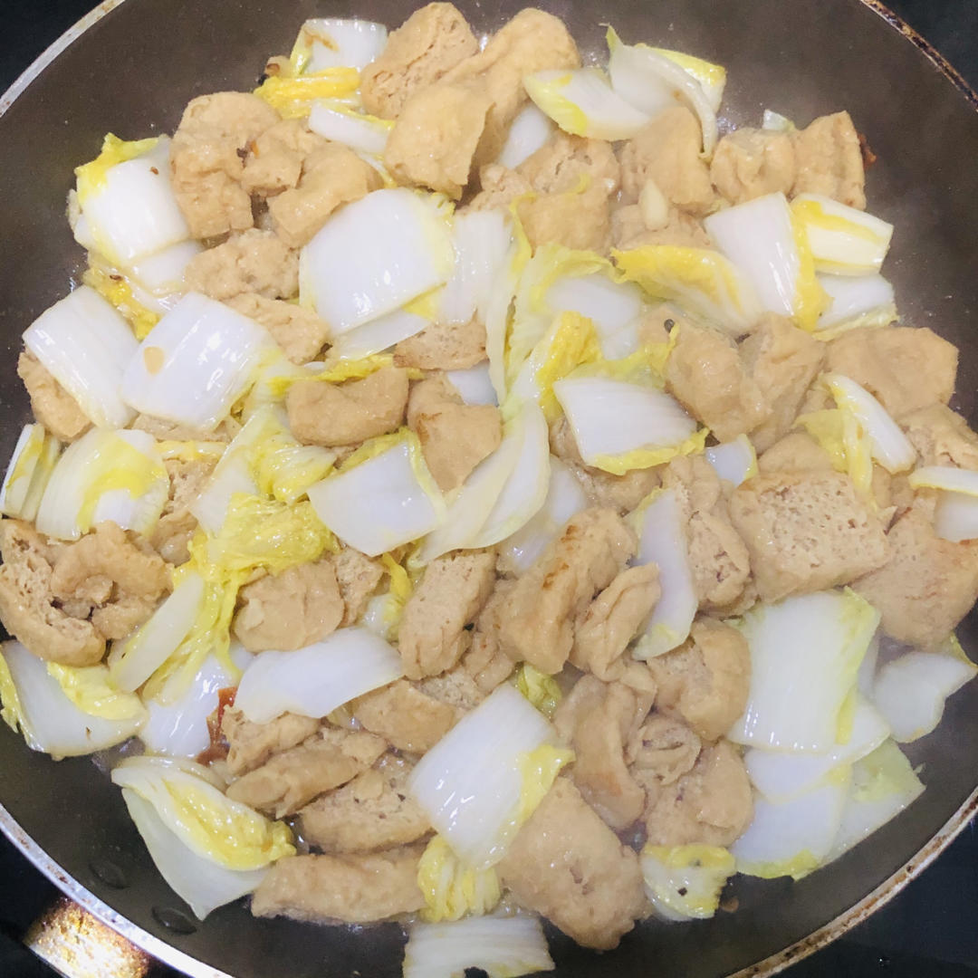 蚝油豆泡炒娃娃菜
