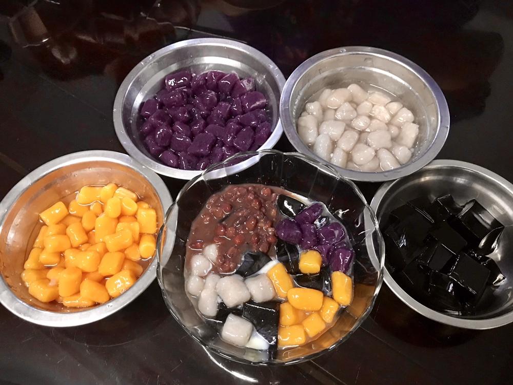 自制鲜芋仙芋圆（另附: 蜜红豆和仙草冻的做法）