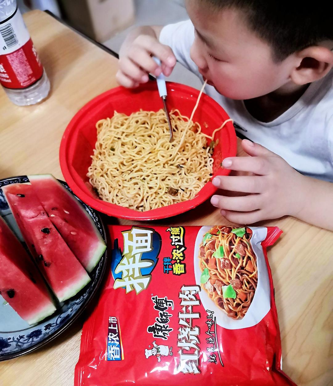青柠鸡丝拌面