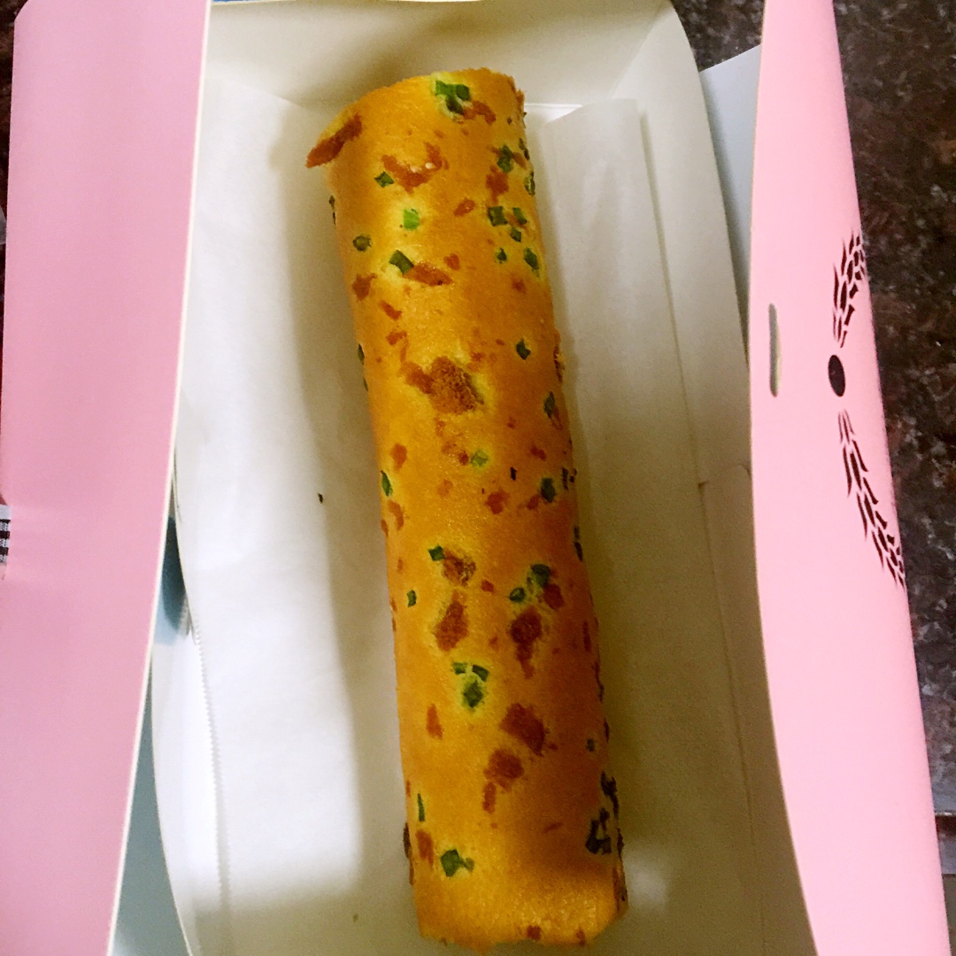 香葱肉松蛋糕卷