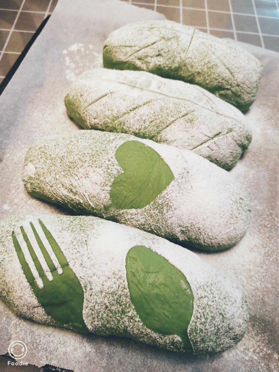 馅料超多超满足的抹茶麻薯软欧包