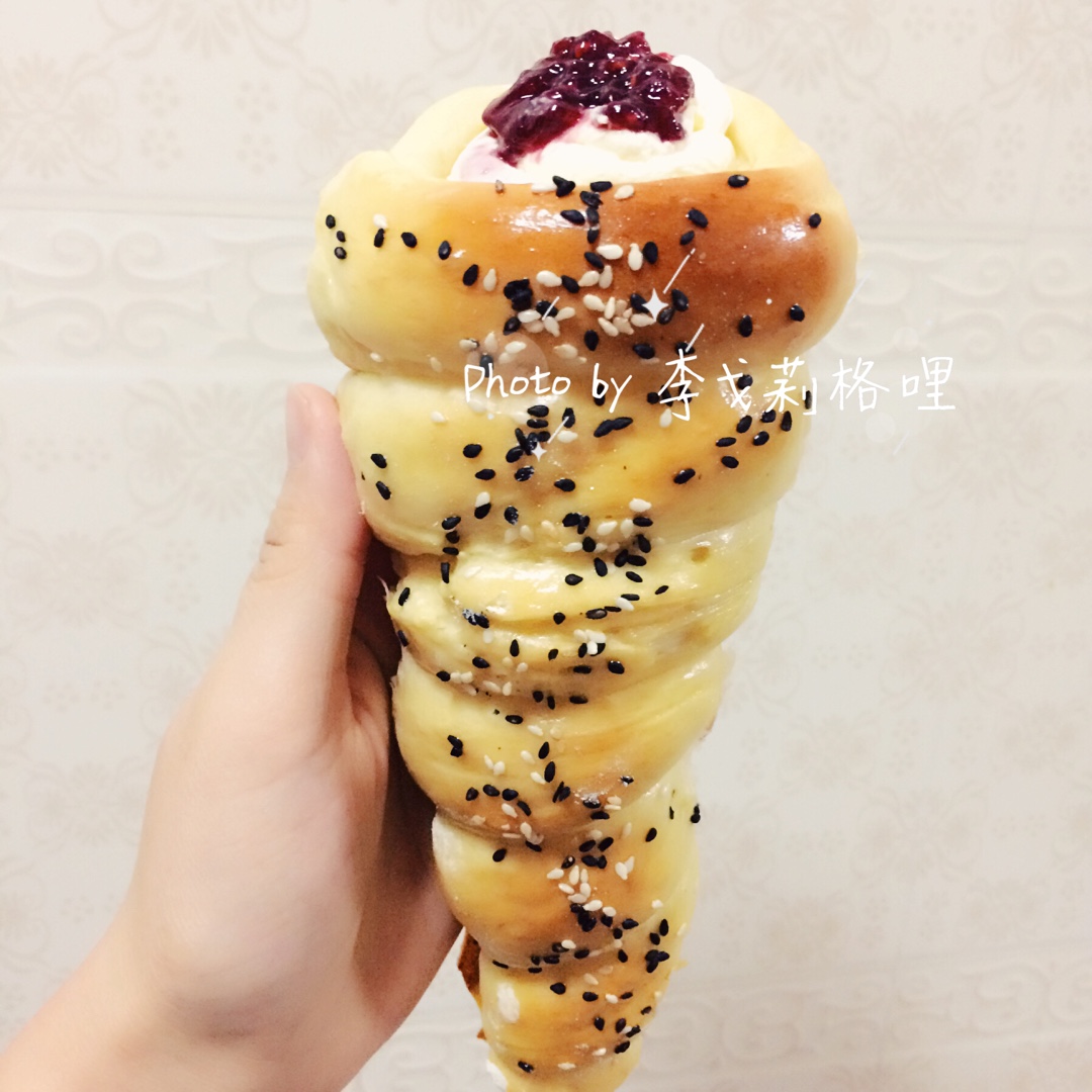 牛角面包卷 Bread Cone